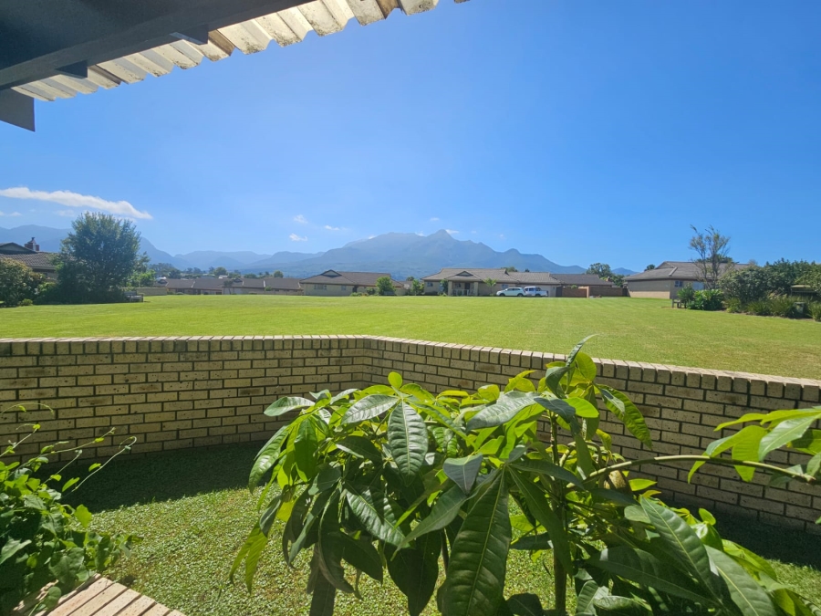3 Bedroom Property for Sale in Dormehls Drift Western Cape